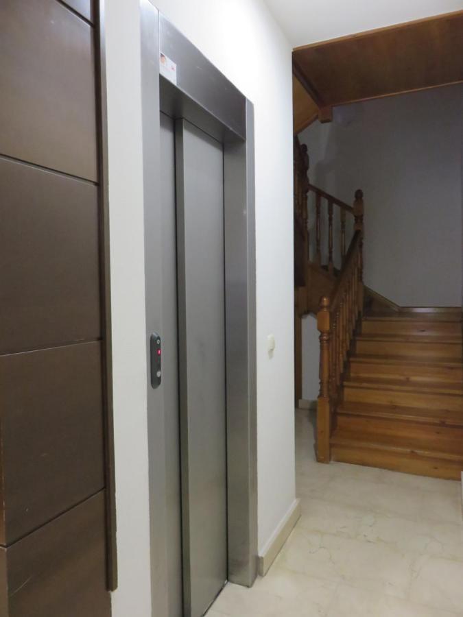 Apartamento Camino De Santiago En Casco Historico Burgo Exterior foto